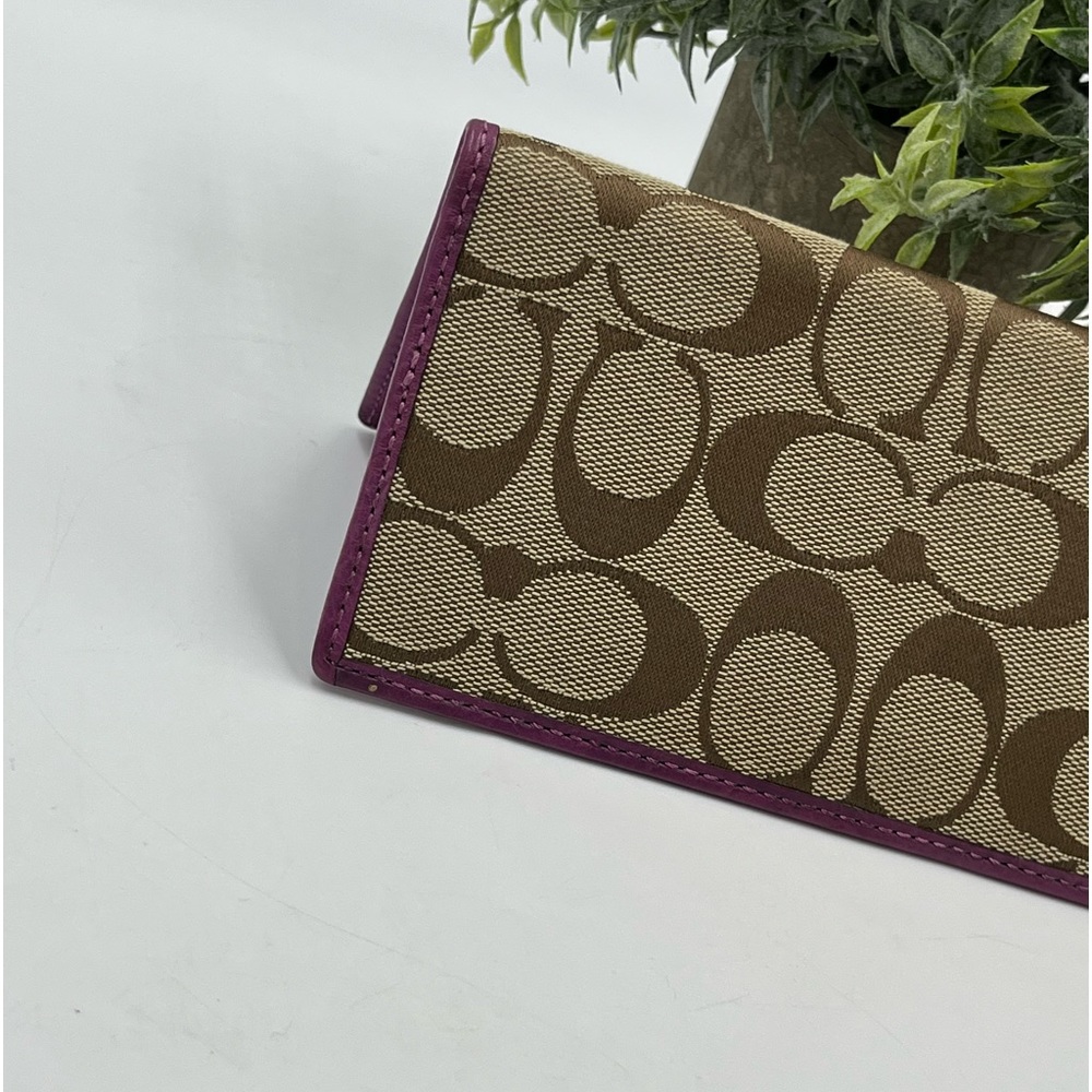 Coach RARE signature checkbook cover case holder khaki Purple Lavender. - Picture 2 of 13